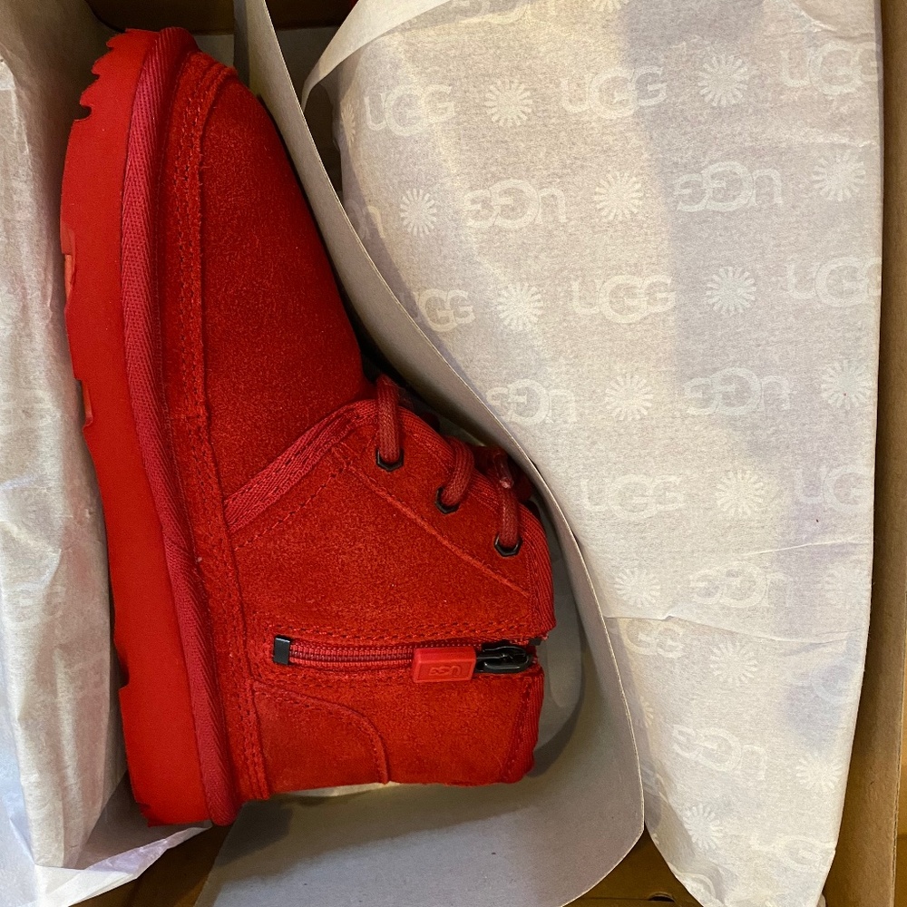Kids Red Neumel ll Uggs Boots